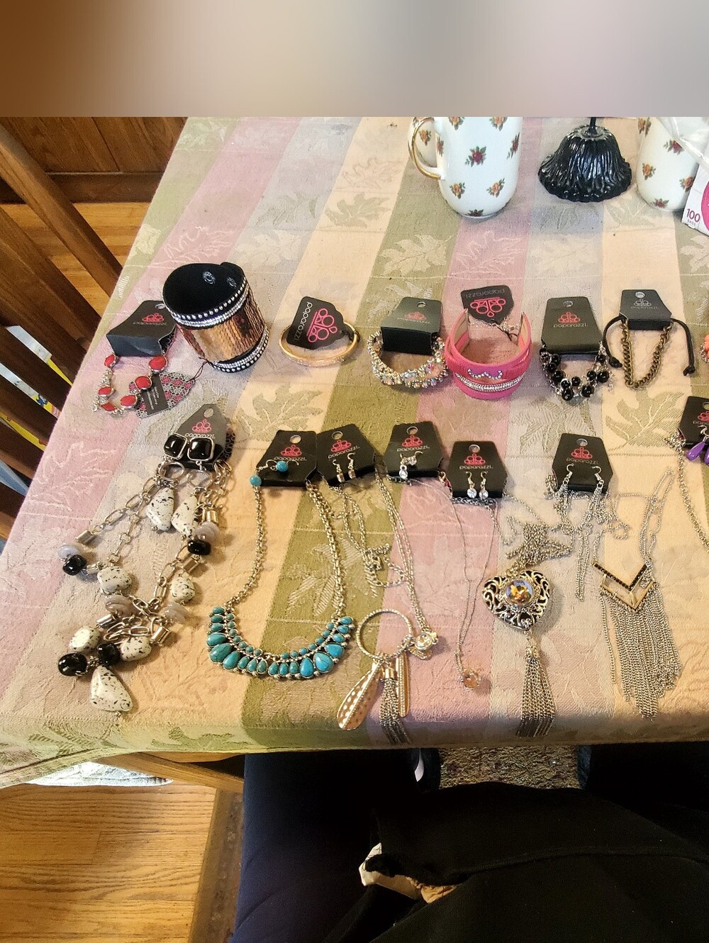 Paparazzi Lot Of 16 - 8 Necklace & Earring Sets & 8 Bracelets NWT listing 9